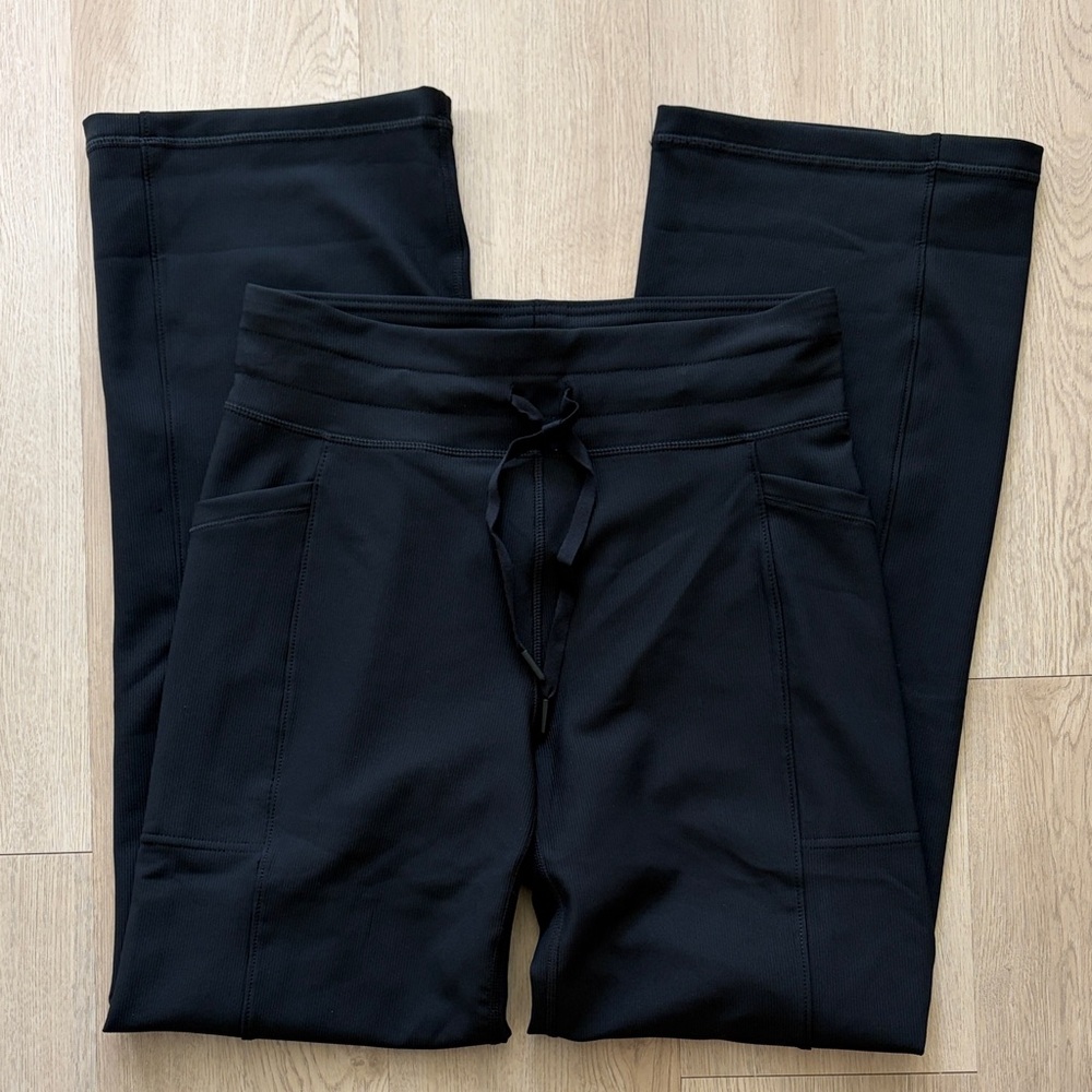 Medium Black Women’s Drawstring Active Pants with pockets 32 degrees cool